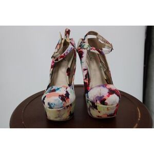 Cupid Platform Shoes Womens Size 6. Multicolor Floral Stiletto Heel Buckle Strap